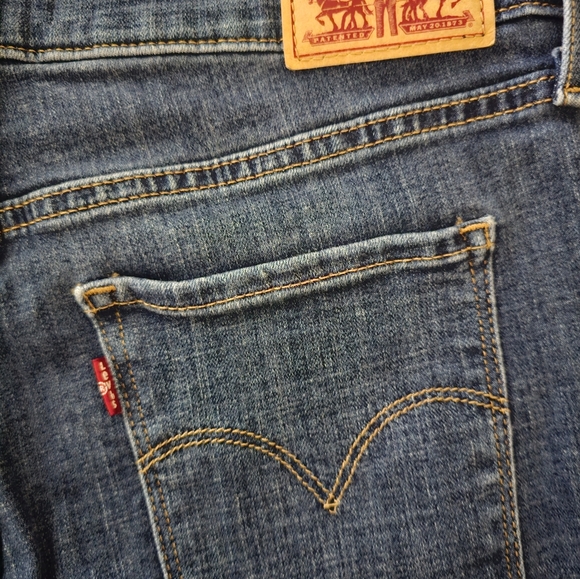 Levi's 311 Shaping Skinny Jeans - Picture 3 of 7